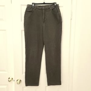 Sonoma olive straight leg jeans 14